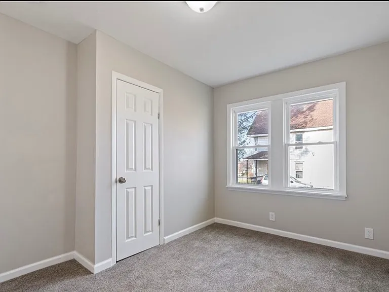 1300 Spring St #1 — Photo 7