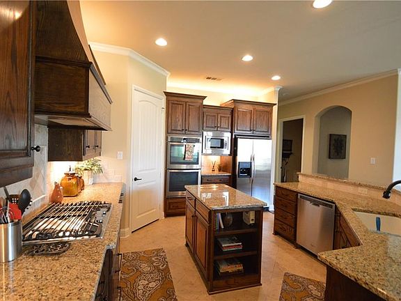 3rd image of 2607 Melbourne Ct