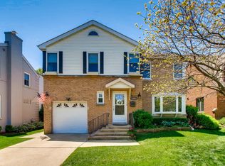 109 Southcote Rd, Riverside, IL 60546