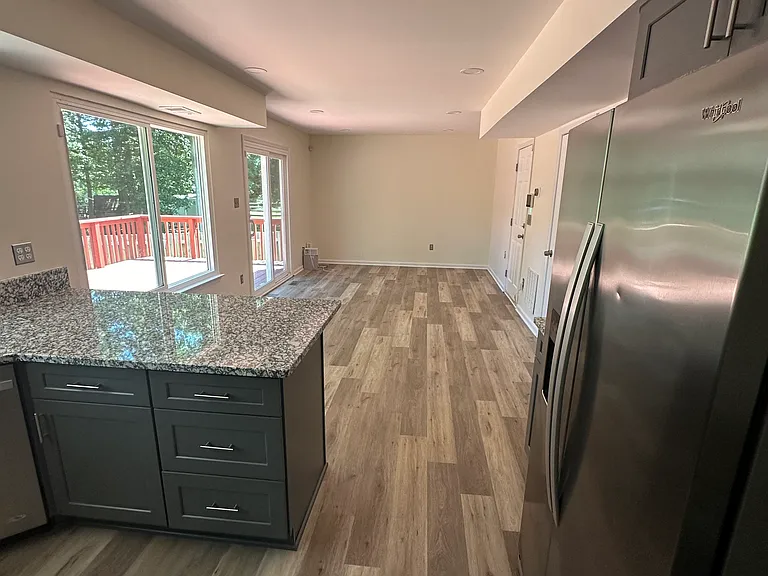 4210 Mockingbird Cir — Photo 4