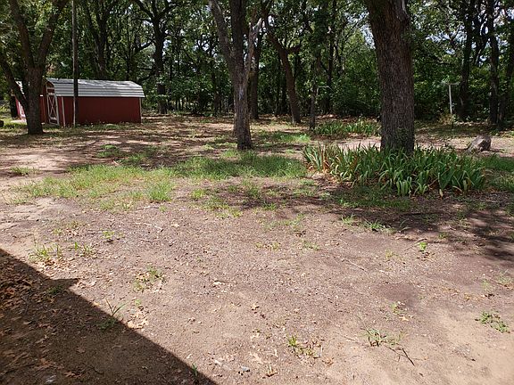3rd image of 9846 S Us Highway 377