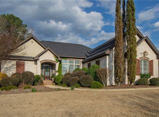 1678 Sutherland Ln, Auburn, AL 36830