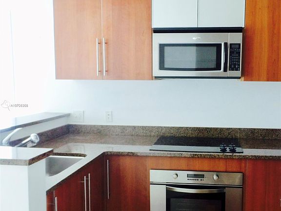 2nd image of 300 S Biscayne Blvd #11