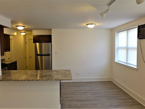 4th image of 500 Clinton Ave #3