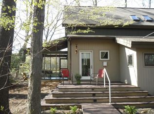 47 Tryon Farm Ln, Michigan City, IN 46360