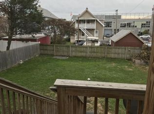 13 E Walnut St #2, Stamford, CT 06902