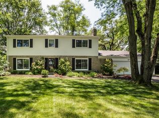 1103 Fairway Dr, Indianapolis, IN