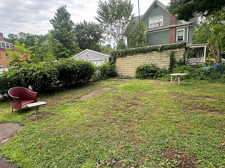 512 Whitney Ave #1B — Photo 13