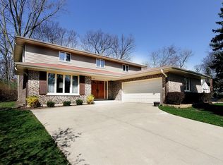 3410 Richnee Ln, Rolling Meadows, IL 60008