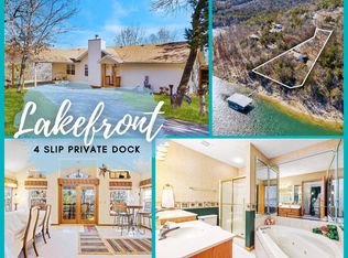82 Forest Dr, Galena, MO 65656