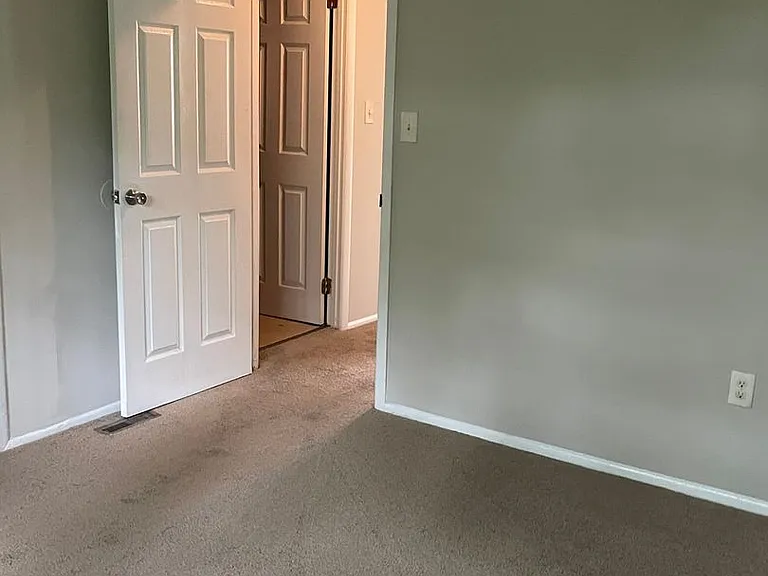 111 Elliot St — Photo 23