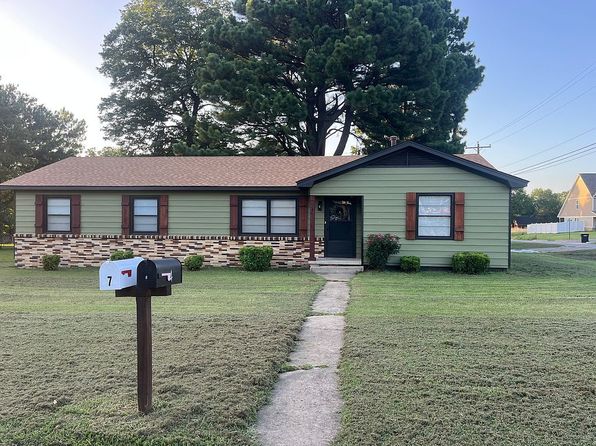 4 Jefferson Dr