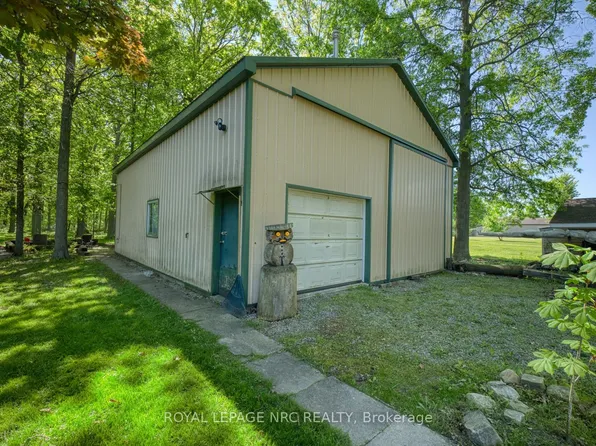 270 Doans Ridge Rd, Welland, ON L3B 5N7