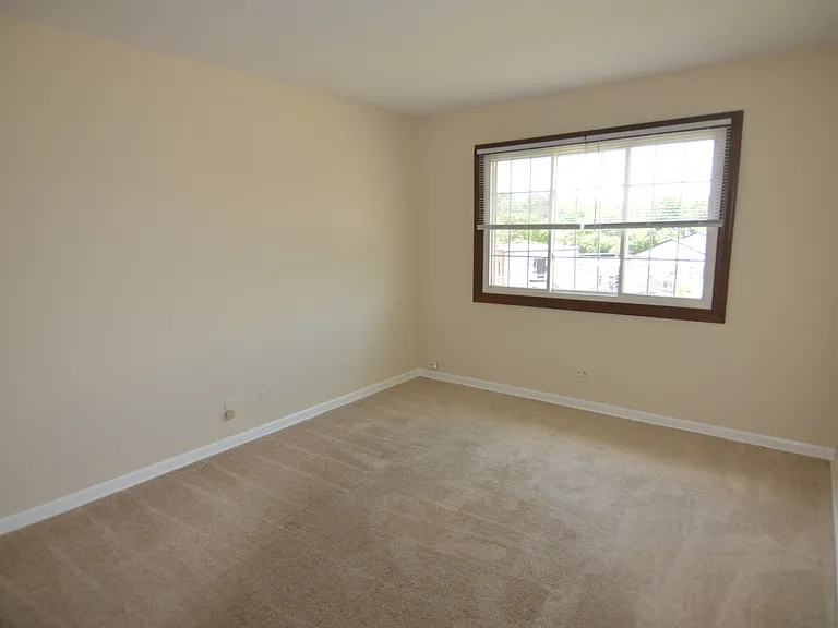370 Eastern Ave #370 — Photo 7