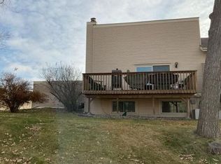 5616 N Innsbruck Ct, Minneapolis, MN 55432