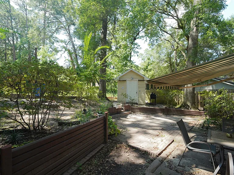 4472 Bay Shore Cir — Photo 30