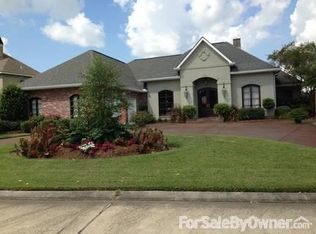 197 E Lakeview Dr, La Place, LA 70068