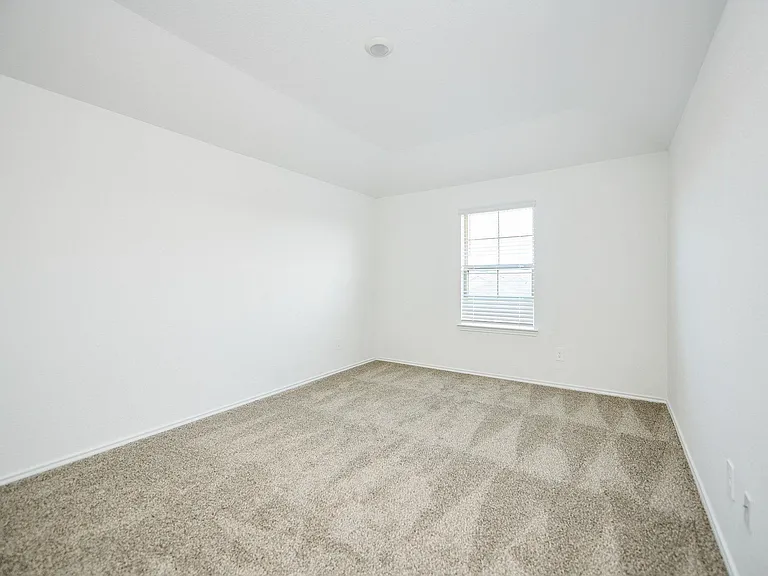 16877 Short Pines Dr — Photo 20