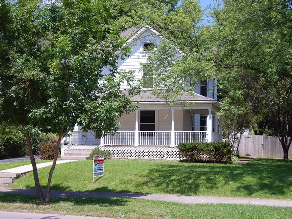 614 W 5th St, Marysville, OH 43040