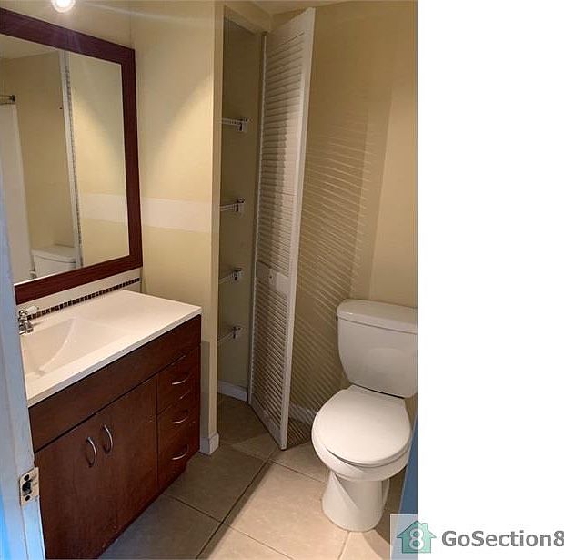 1st image of 7641 NW 42nd Pl