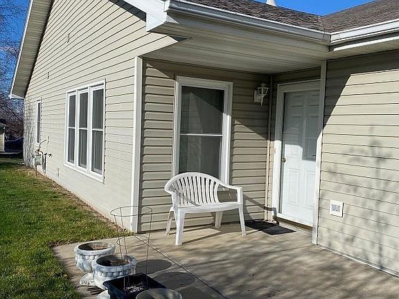 5th image of 1850 W South St #14