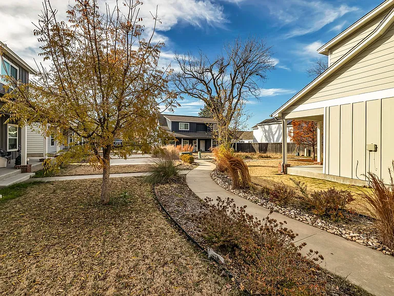 3503 E 21st St #3505 — Photo 21