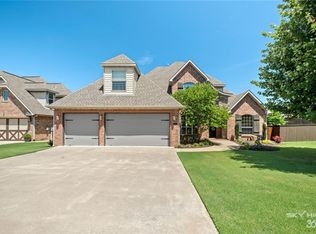 1104 SW Westbury Pl, Bentonville, AR 72713