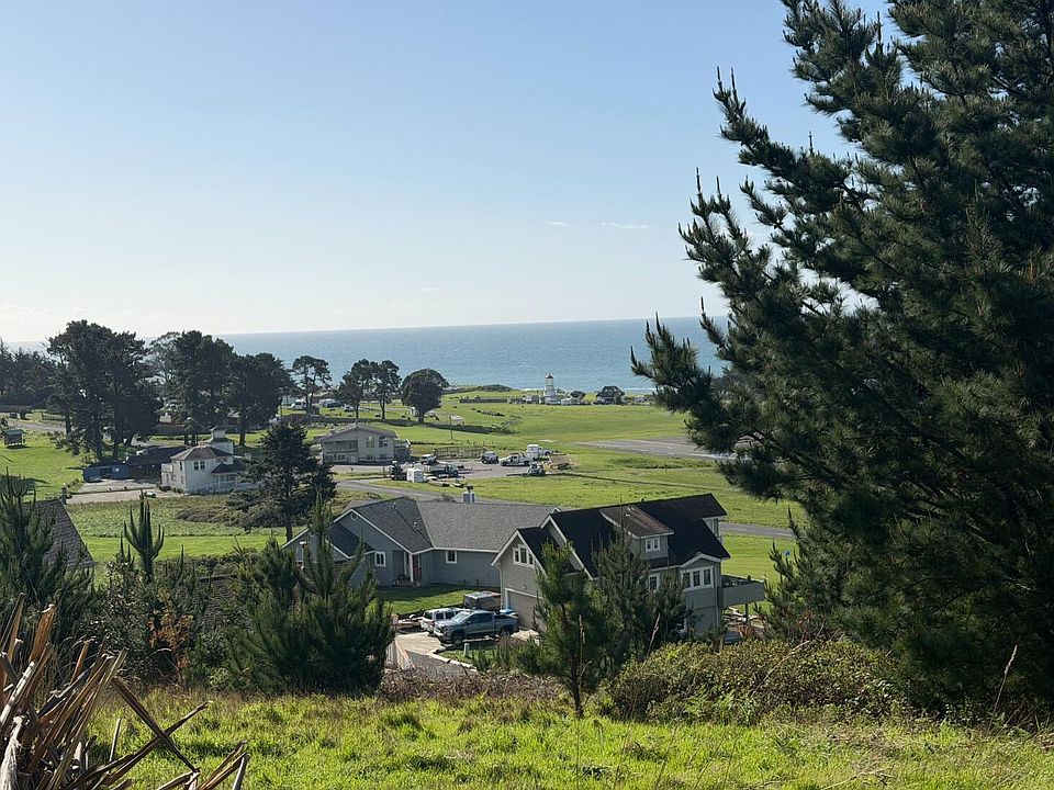 1st image of 90 Fawn Dr