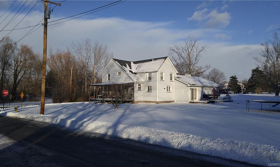 2nd image of 16 Leroy St