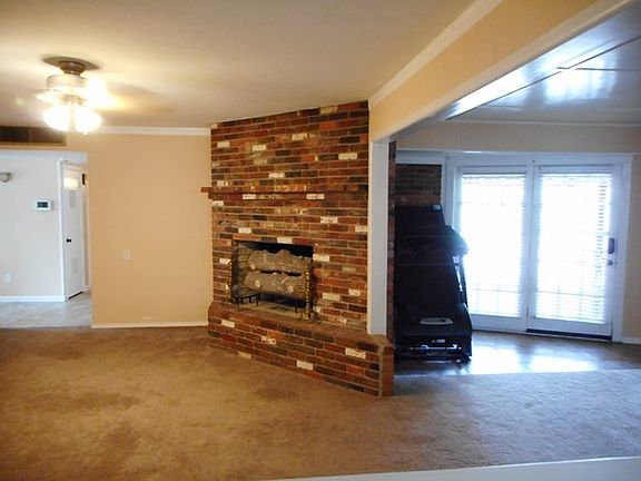 5th image of 1623 Wedgewood Ave