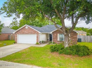 400 Pinecrest Cir, Long Beach, MS 39560