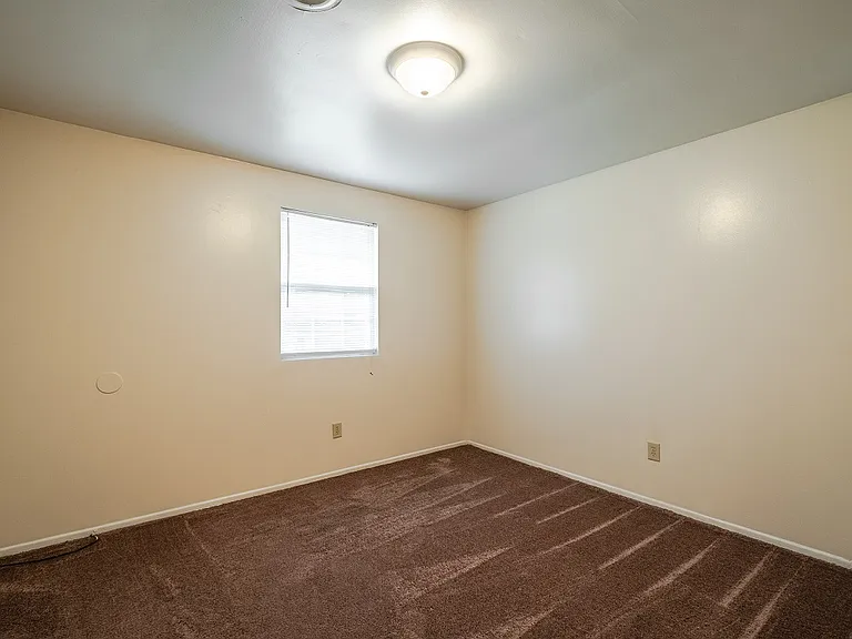 Wingate Townhouse Apartments — Photo 18