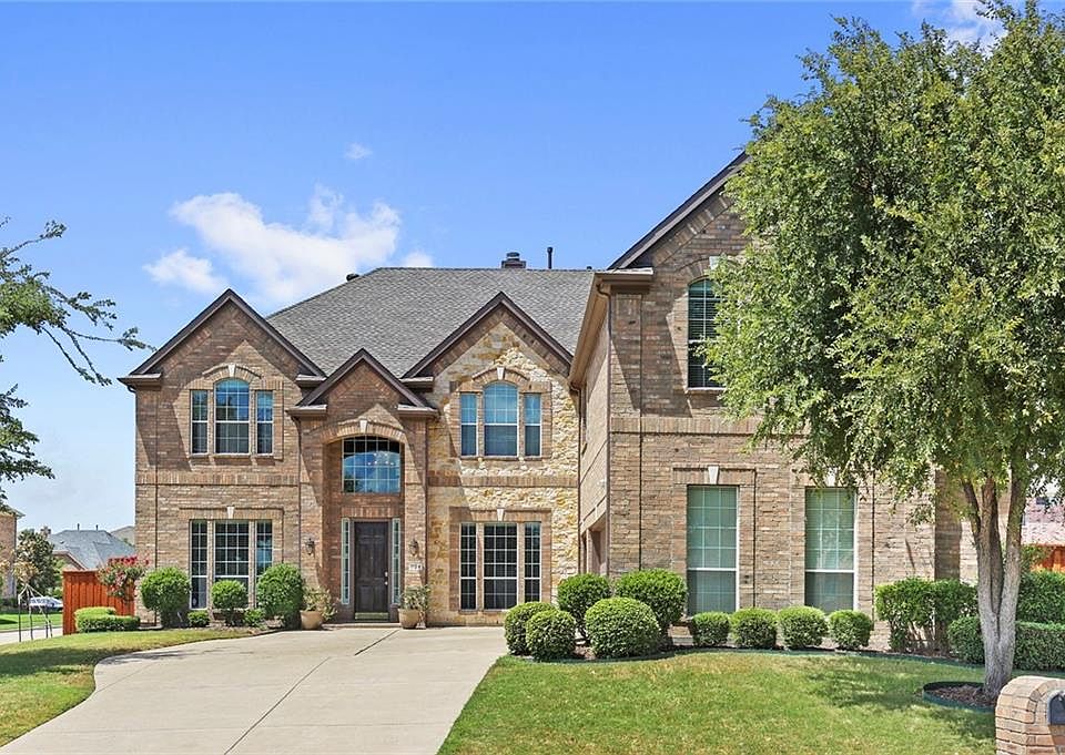 1st image of 1124 Apache Lake Dr