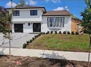 640 Derby Ave, Woodmere, NY 11598