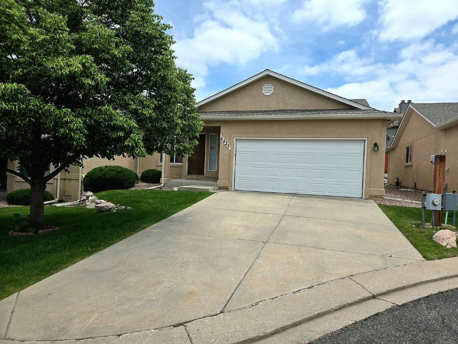 2 bed, 2.0 bath, 1191 sqft, $1,900 — Photo 3