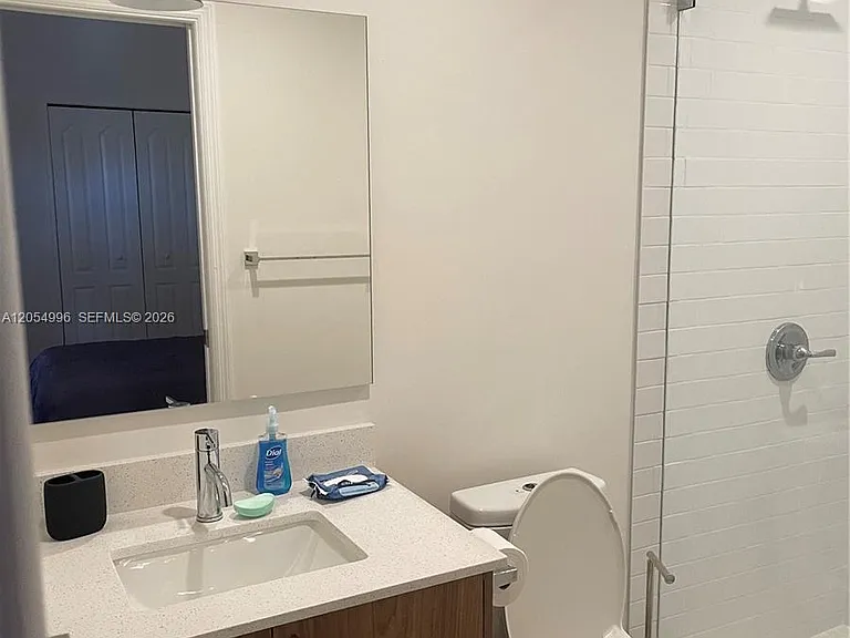 3268 SW 25th Ter #1A — Photo 9