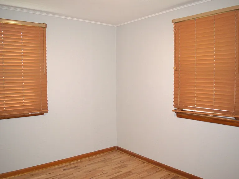 416 Victoria Dr — Photo 14
