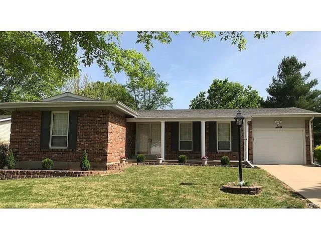60 Smoke Tree Dr photo 1