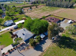6880 E Harvey Ave, Fresno, CA