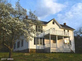 110 Persistence Ln, Castleton, VA 22716