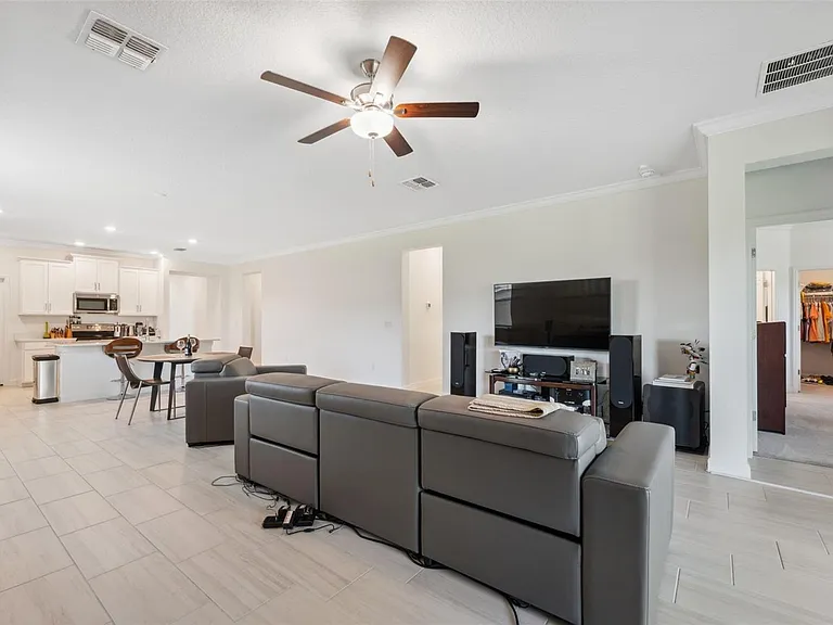 16787 Shell Bay Dr — Photo 15