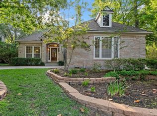 2 Mellow Wood Pl, Spring, TX 77381