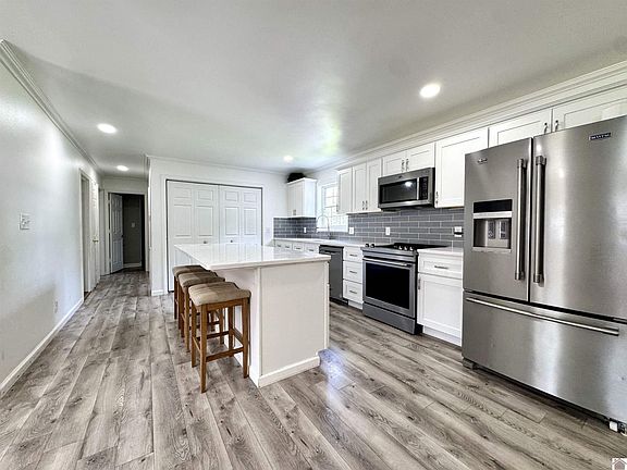 5th image of 566 Golden Meadow Ln