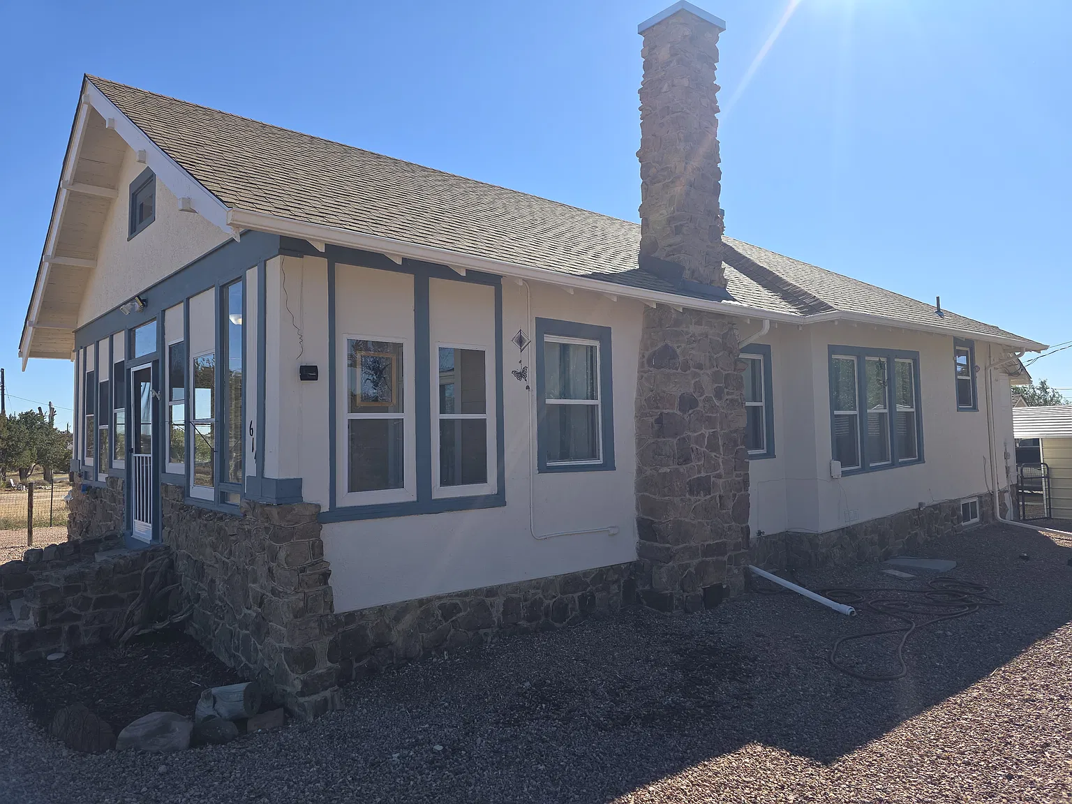 3 bed, 1936 sqft, $1,800 — Photo 2