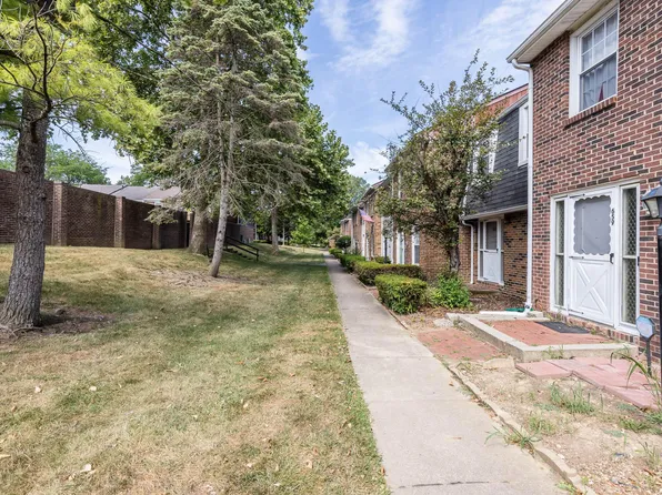 659 Dlyn St, Columbus, OH 43228