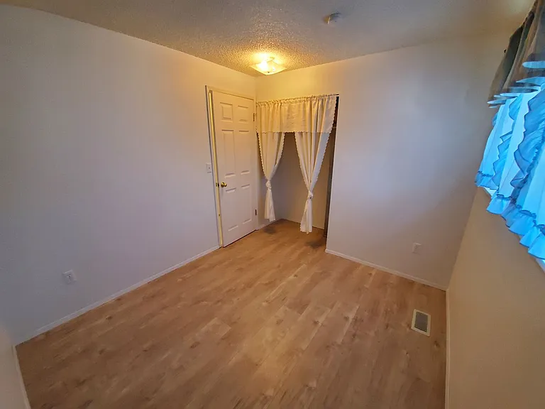 3070 Seiford Ave SE — Photo 7