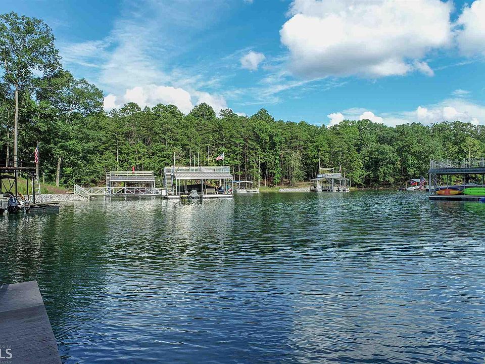2nd image of 3501 Monroe Cir