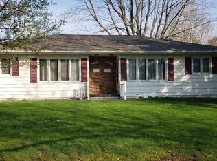 3305 Randolph St, Waterloo, IA 50702