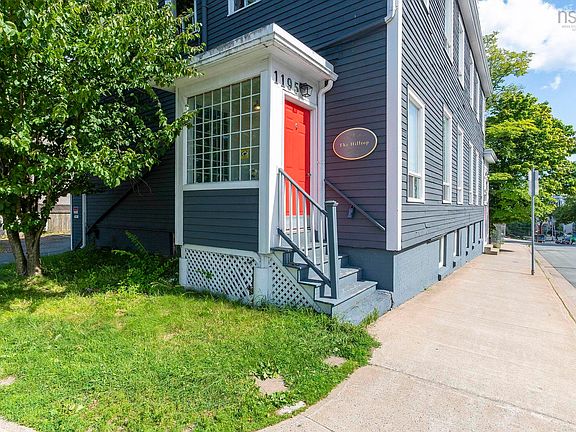 2nd image of 1187 Queen St #2