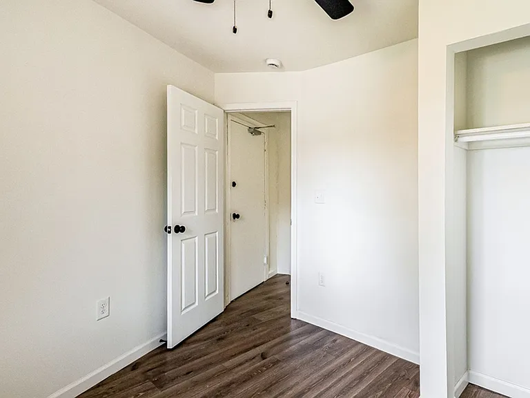4016 Livingston Rd SE — Photo 13